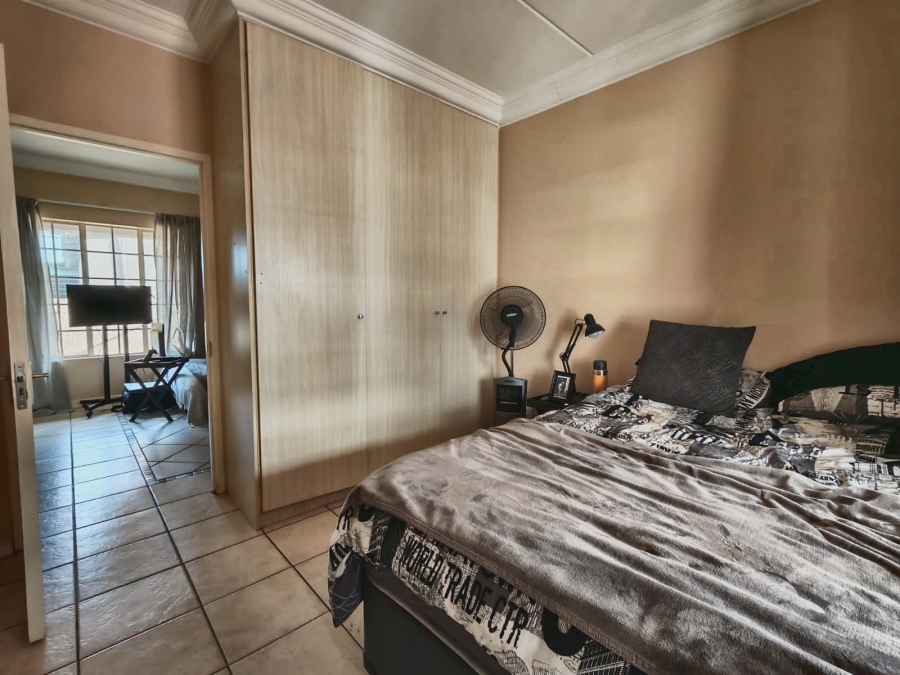 1 Bedroom Property for Sale in Die Bult North West